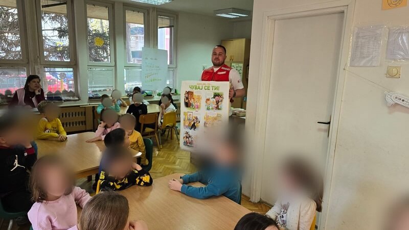 Дружење Са Мишом И Машом 8