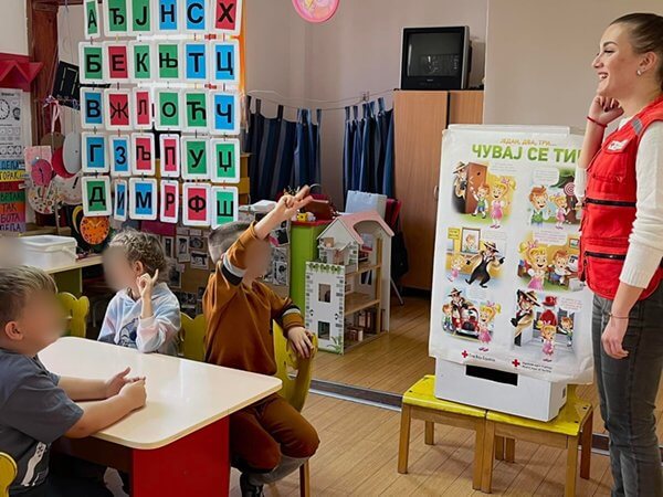 M Volonteri Crvenog Krsta Niš Održali Radionice Druženje Sa Mišom I Mašom 6